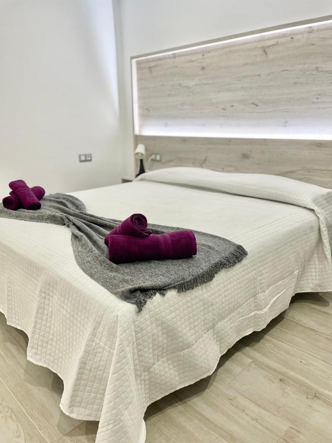 Island Suites Арона Екстер'єр фото