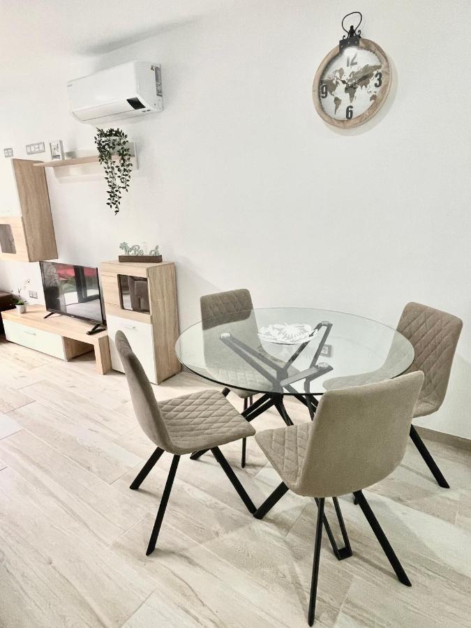 Island Suites Арона Екстер'єр фото