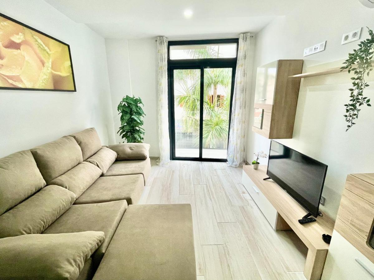 Island Suites Арона Екстер'єр фото